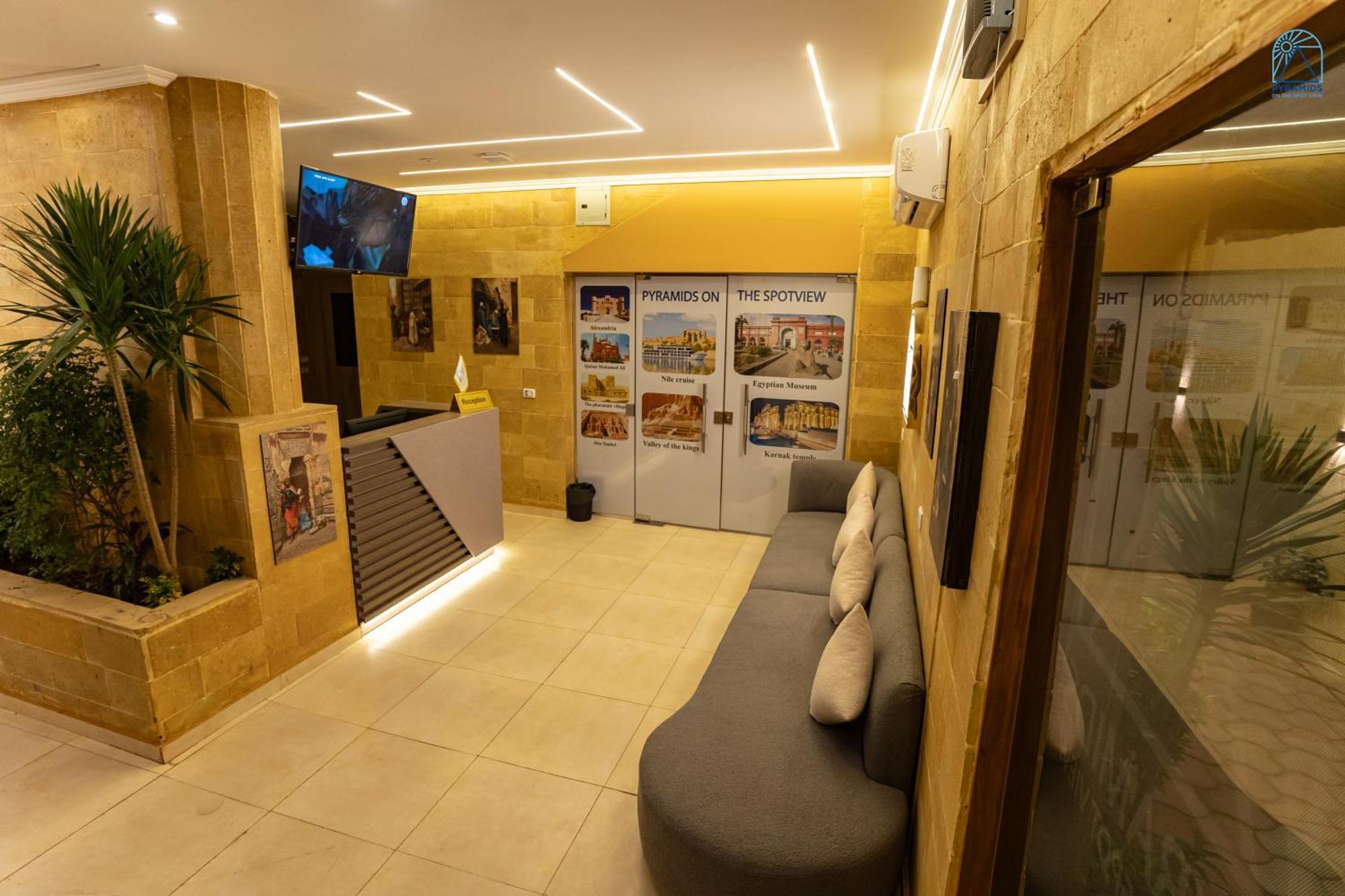 Hotel Pyramids On The Spot View Kafret el-Gabal Esterno foto