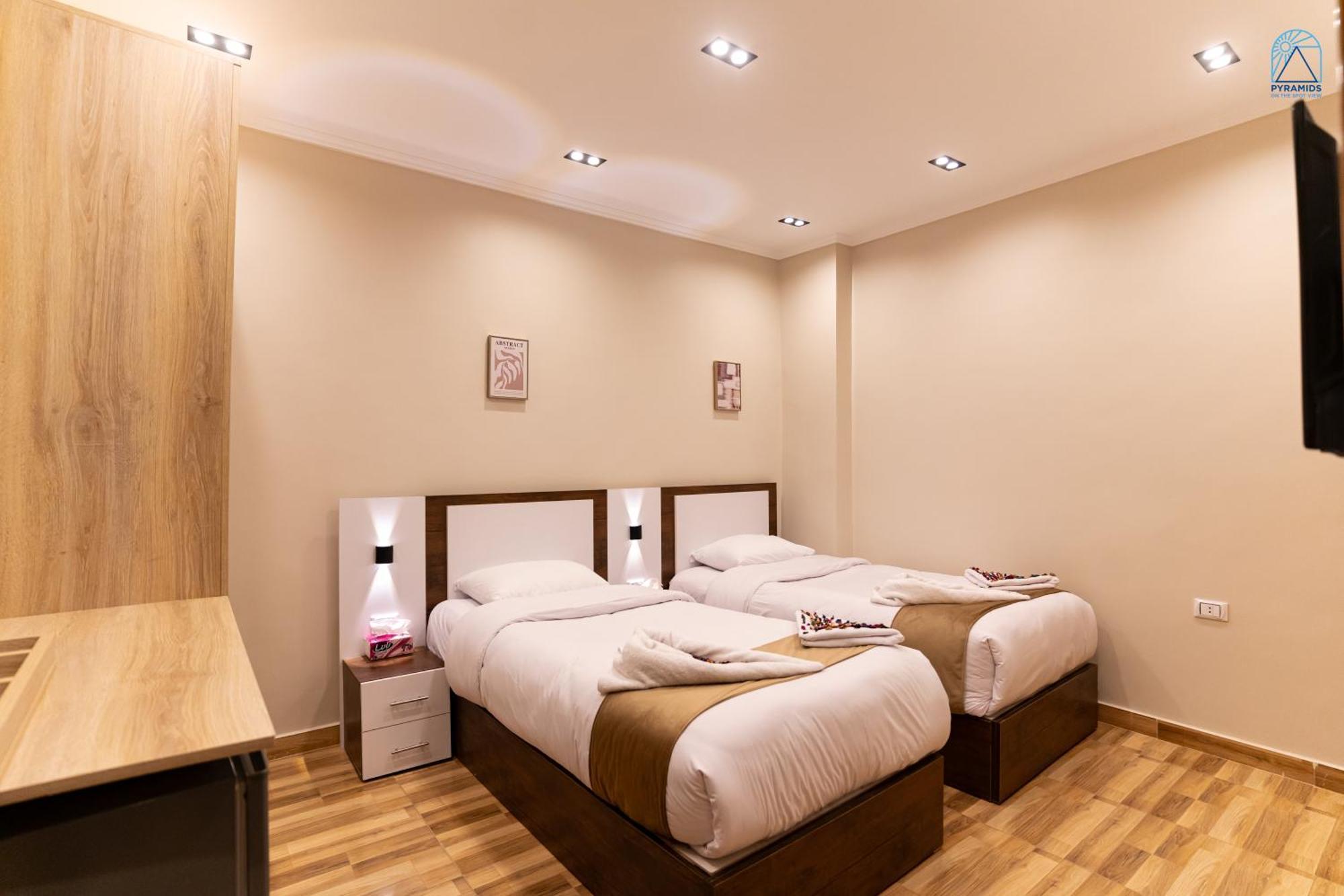 Hotel Pyramids On The Spot View Kafret el-Gabal Esterno foto