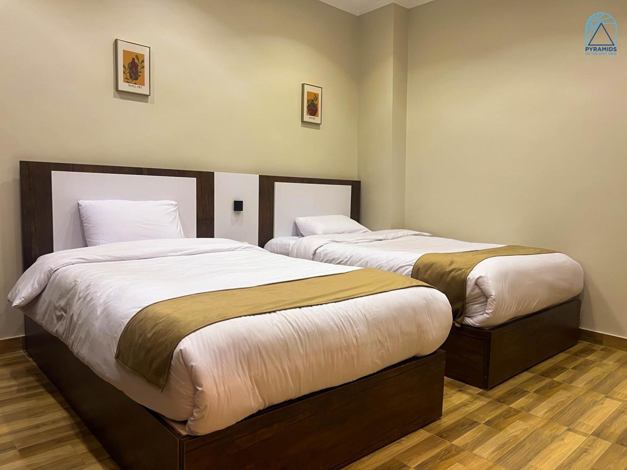 Hotel Pyramids On The Spot View Kafret el-Gabal Esterno foto